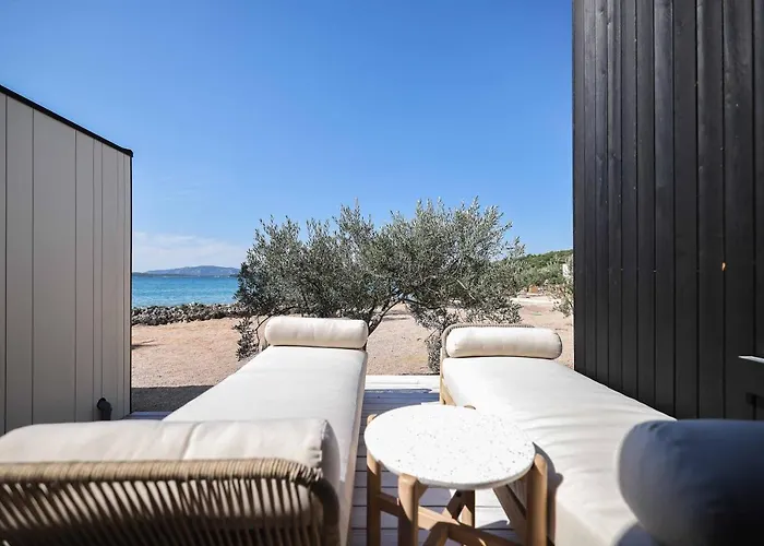 The Eco Premium Mobile Homes By Oiko Collection Villa Tisno