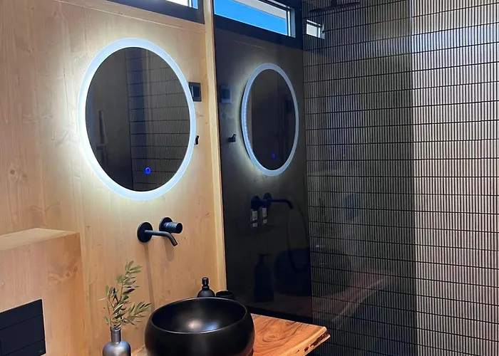 The Eco Premium Mobile Homes By Oiko Collection * Tisno